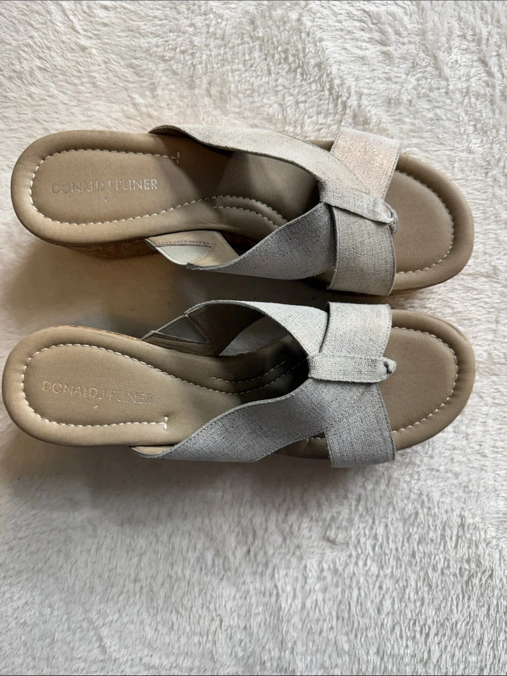 Donald J Pliner Shima Beige Grey Shimmer Cork Wedge Slide Sandals Size 8.5